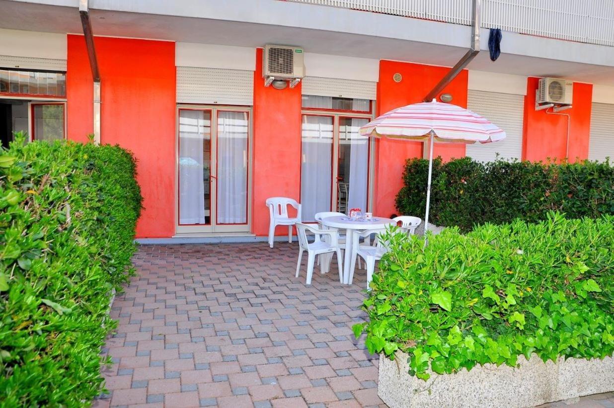Condominio Biloba-Gemini Bibione Exterior photo